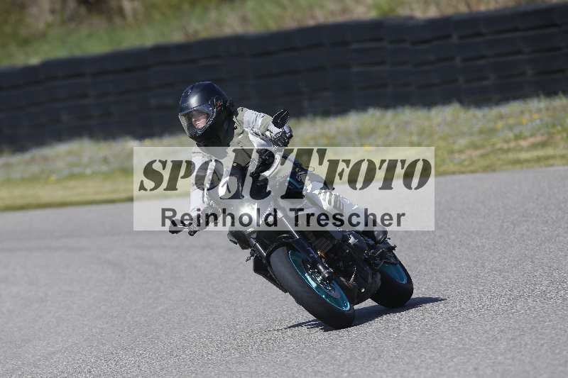 /01 02.04.2026 MAZ ADR/Gruppe gelb Gruppe gruen/7